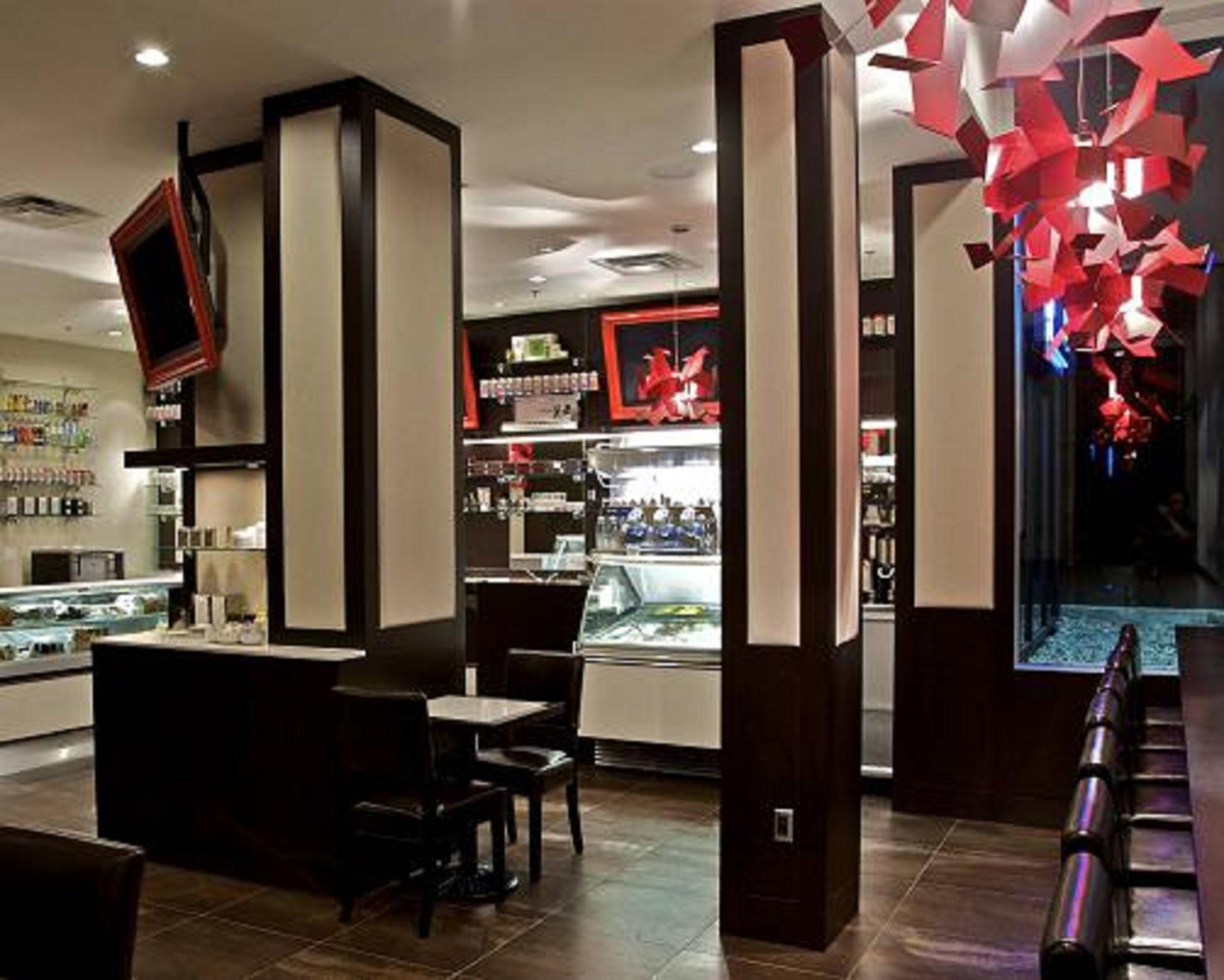 Hotel Century Plaza 3*